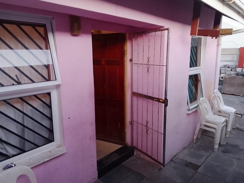 4 Bedroom Property for Sale in Mitchells Plain Central Western Cape